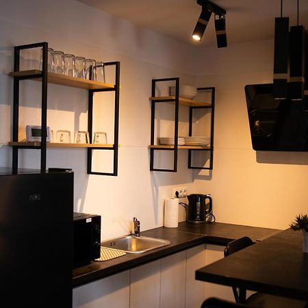 The Home Sweet Home Studio Apartment Георгени Екстериор снимка