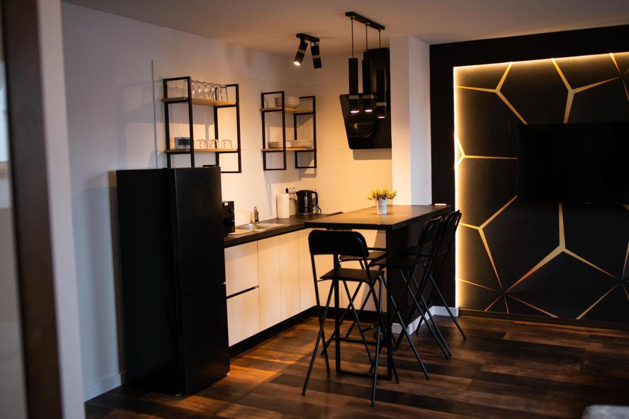 The Home Sweet Home Studio Apartment Георгени Екстериор снимка