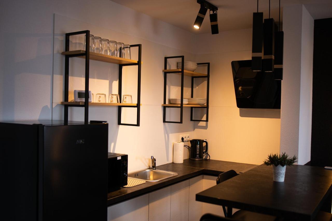 The Home Sweet Home Studio Apartment Георгени Екстериор снимка