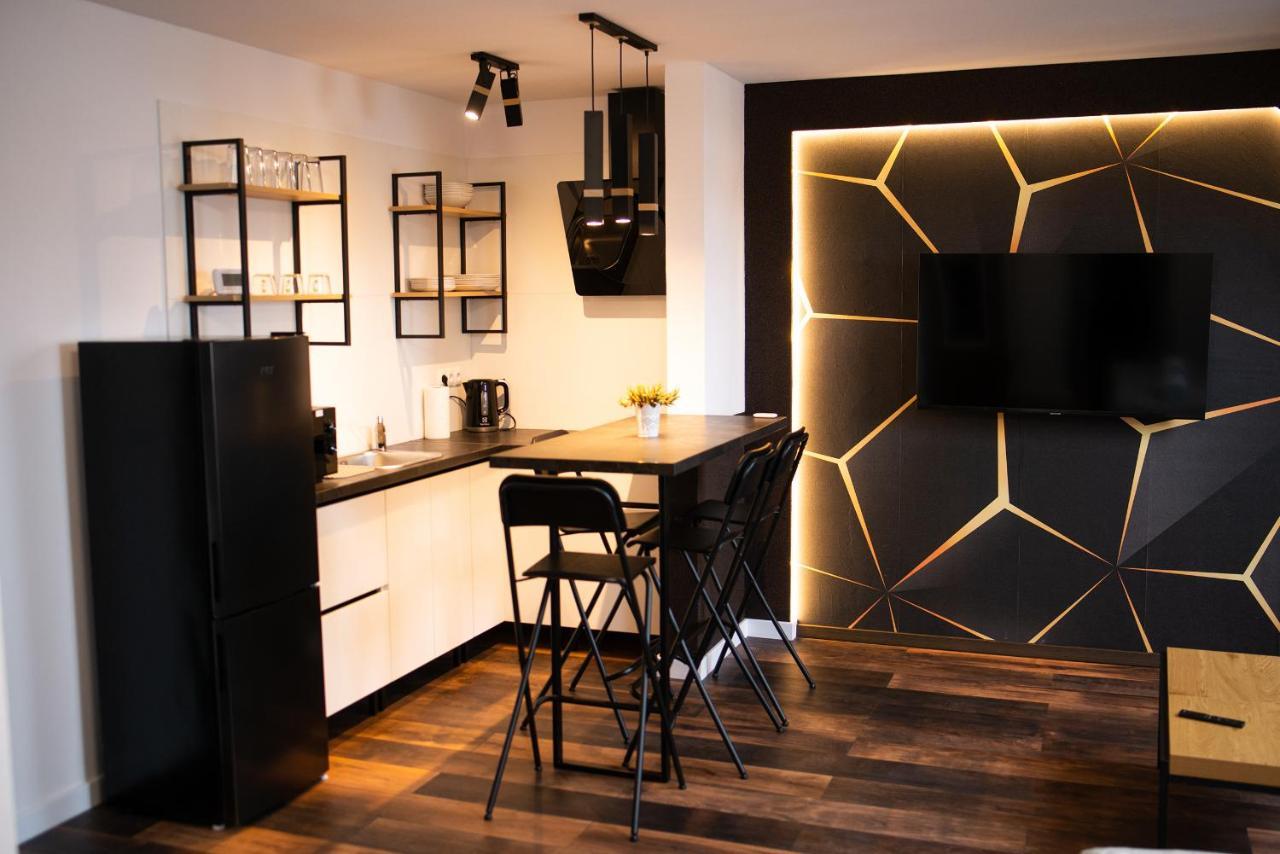The Home Sweet Home Studio Apartment Георгени Екстериор снимка